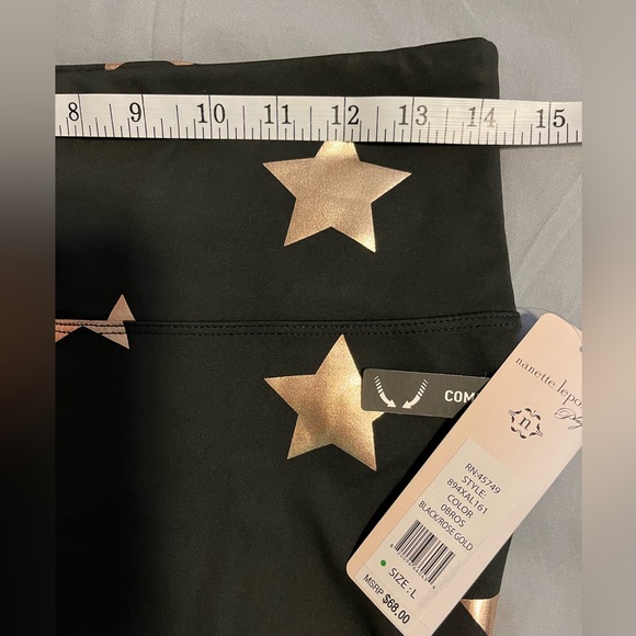 Nanette Lepore Size:L Women Play Compression Leggings Black/ Rose Gold Pocket - Picture 5 of 11